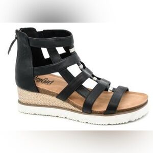 New in box Corky Sandals Size 11